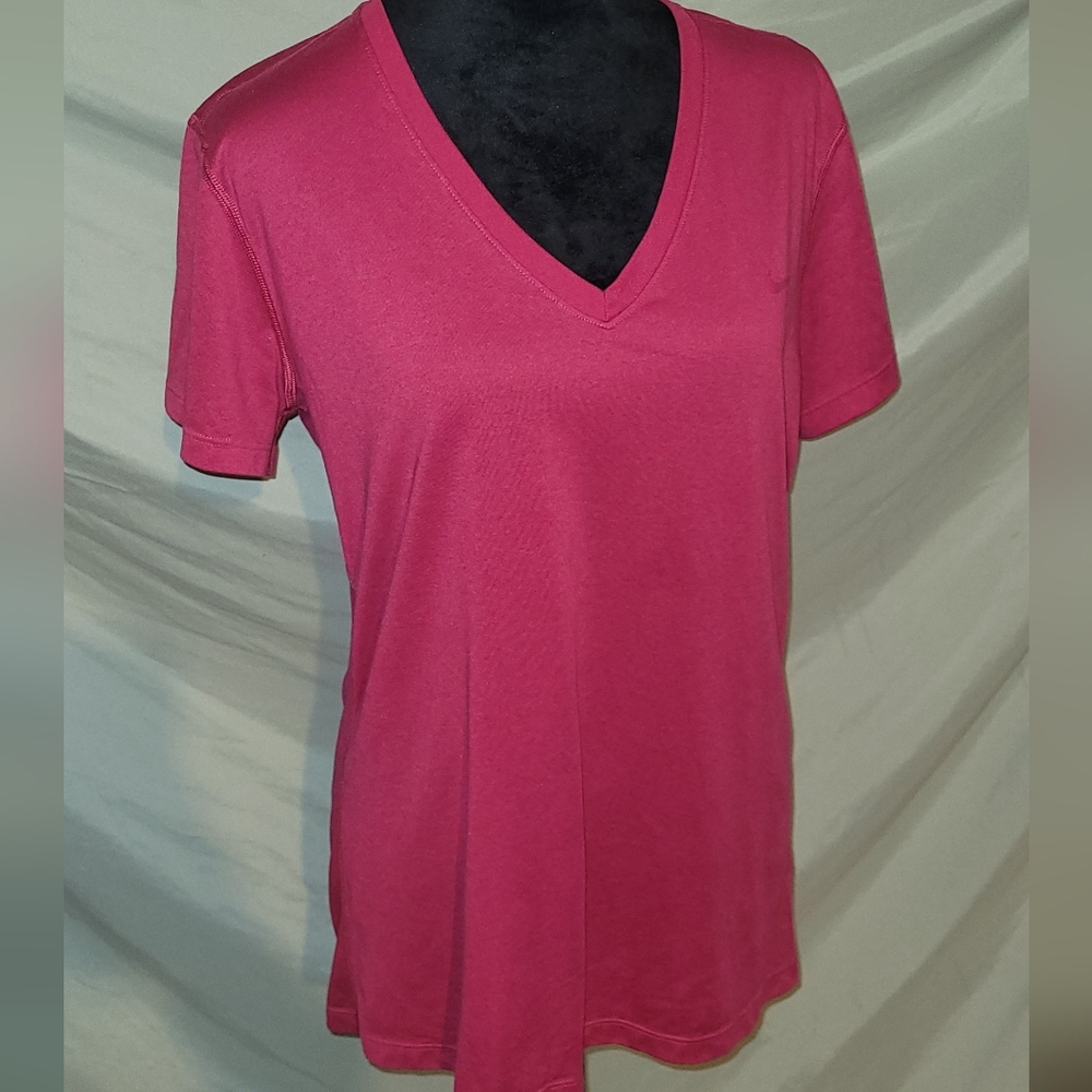 Nike Women's Short Sleeve Dry-Fit V-Neck Tee - Pink,